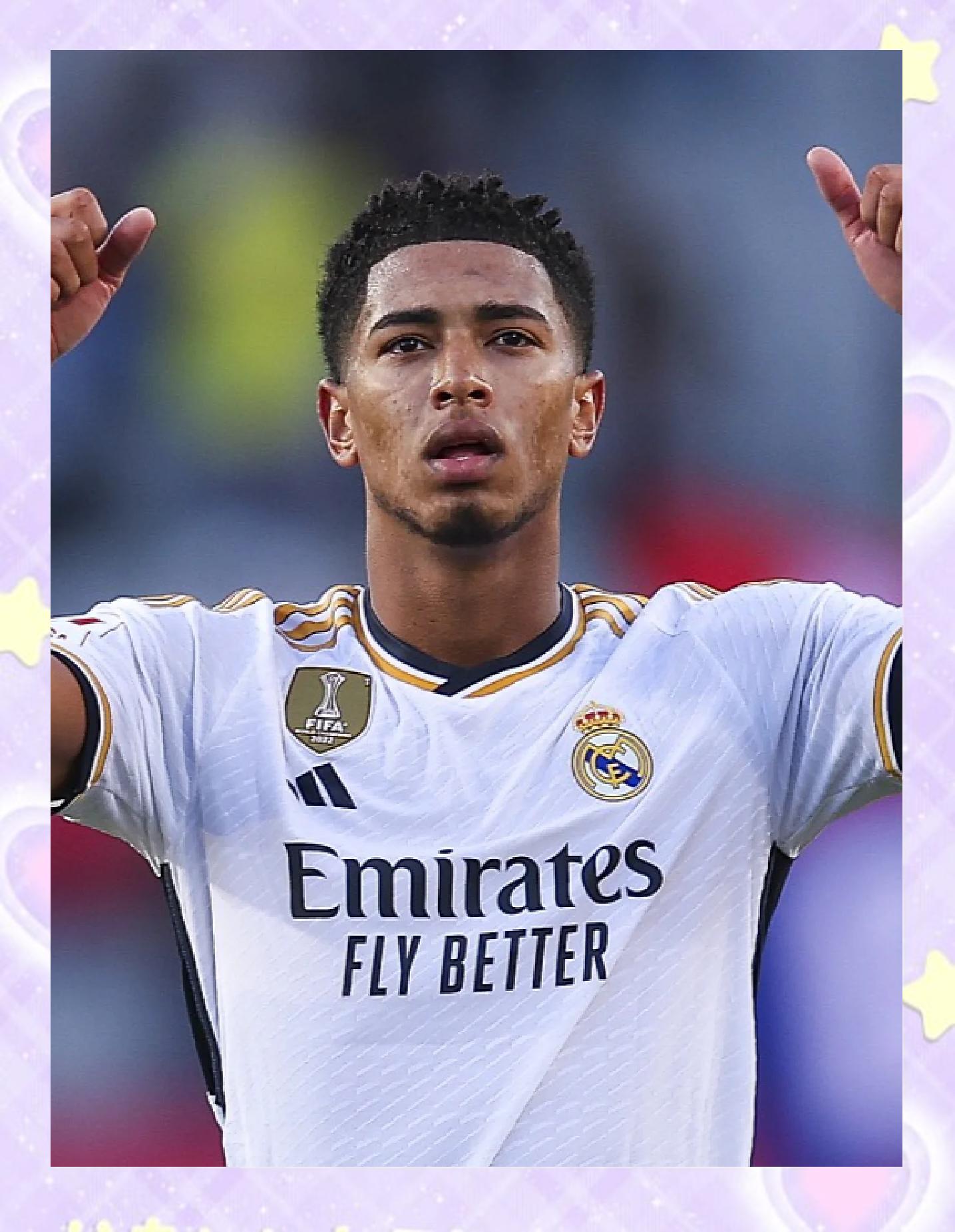 记者：汶马探赛后与海港助教约翰交换队服，两人曾在横滨合作（记者：赛后汶马探与海港助教约翰互换球衣，二人曾在横滨共事）