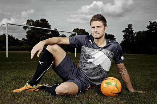 官方：意大利将于亚特兰大主场对阵北爱尔兰，此前在此无败绩（官方确认：意大利在亚特兰大主场迎战北爱尔兰，过往此地未尝败绩）