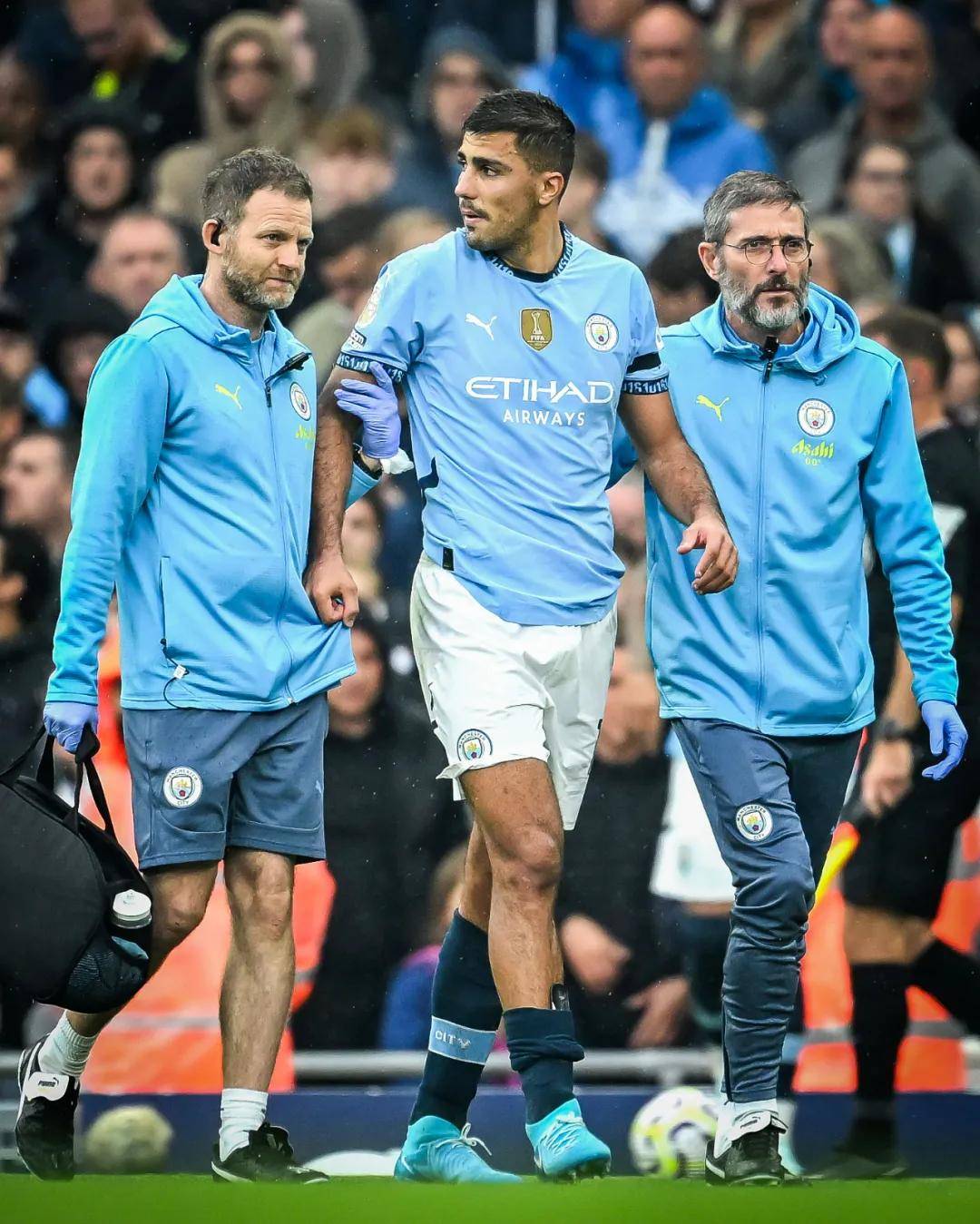 欧协联积分榜：斯特拉斯堡领跑，水晶宫距前8仅1分（欧协联积分形势：斯特拉斯堡领衔，水晶宫距前八仅差1分）