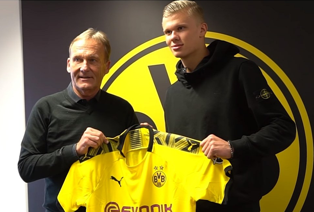 梅西冠军数比决赛数更多！还不算阿拉冠、欧国联级别的冠军！（梅西夺冠次数已多于决赛次数！且不计阿拉冠、欧国联等级别冠军）