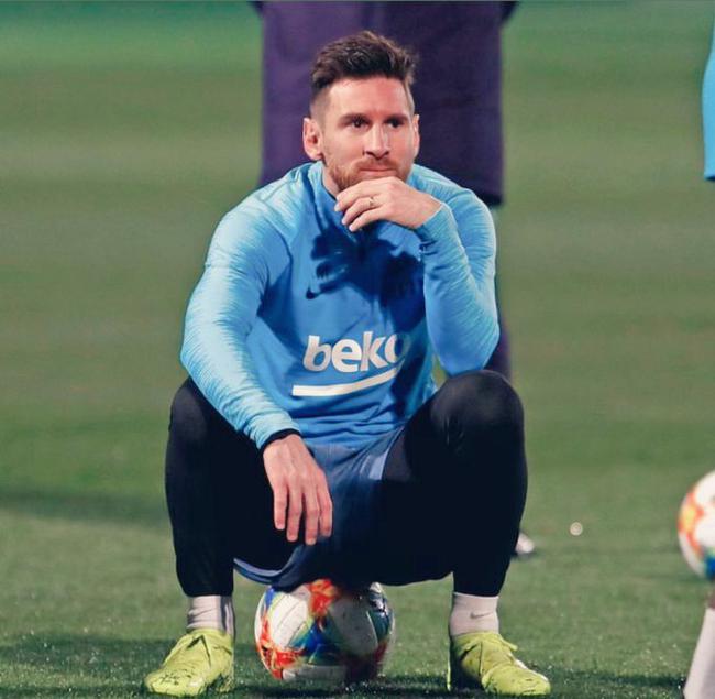 抢下当红炸子鸡！塞梅尼奥想冬窗加盟曼城，因为他渴望获得冠军（渴望冠军！塞梅尼奥盼冬窗投曼城，炙手可热新星成蓝月目标）